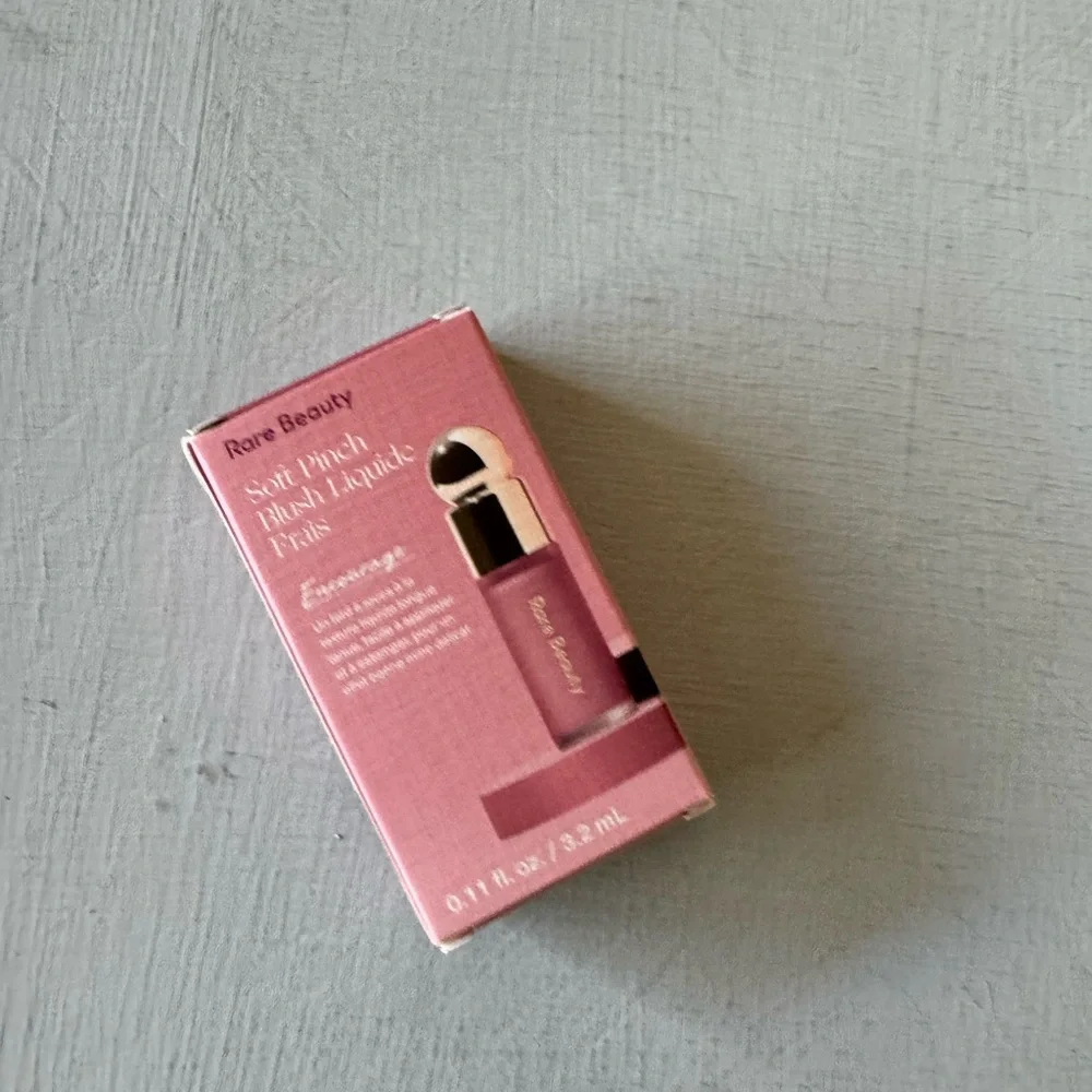 NWT Rare Beauty by Selena Gomez Mini Soft Pinch Liquid Blush Encourage